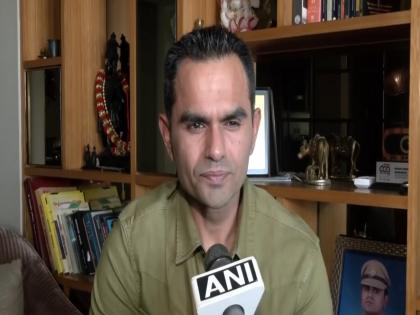 "Hate messages are coming from Pakistan, UAE..": Sameer Wankhede on defamation suit against Netflix, Red Chillies Entertainment | "Hate messages are coming from Pakistan, UAE..": Sameer Wankhede on defamation suit against Netflix, Red Chillies Entertainment "Hate messages are coming from Pakistan, UAE..": Sameer Wankhede on defamation suit against Netflix, Red Chillies Entertainment | "Hate messages are coming from Pakistan, UAE..": Sameer Wankhede on defamation suit against Netflix, Red Chillies Entertainment
