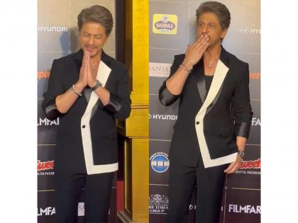 Shah Rukh Khan looks dapper in black at Filmfare Awards 2025 | Shah Rukh Khan looks dapper in black at Filmfare Awards 2025 Shah Rukh Khan looks dapper in black at Filmfare Awards 2025 | Shah Rukh Khan looks dapper in black at Filmfare Awards 2025