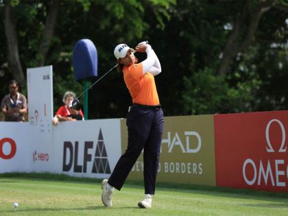 Hitaashee rides a roller-coaster in Round 3, stretches lead to three in Women's Indian Open; 5 Indians in top 20 | Hitaashee rides a roller-coaster in Round 3, stretches lead to three in Women's Indian Open; 5 Indians in top 20