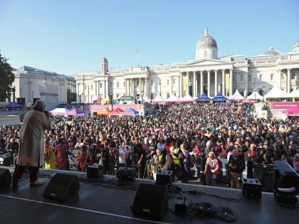 London glows with joy as thousands celebrate Diwali at Trafalgar Square | London glows with joy as thousands celebrate Diwali at Trafalgar Square London glows with joy as thousands celebrate Diwali at Trafalgar Square | London glows with joy as thousands celebrate Diwali at Trafalgar Square
