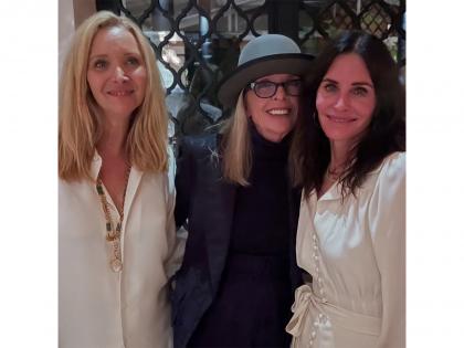 'Friends' star Courteney Cox shares adorable picture with Diane Keaton, Lisa Kudrow also in frame | 'Friends' star Courteney Cox shares adorable picture with Diane Keaton, Lisa Kudrow also in frame 'Friends' star Courteney Cox shares adorable picture with Diane Keaton, Lisa Kudrow also in frame | 'Friends' star Courteney Cox shares adorable picture with Diane Keaton, Lisa Kudrow also in frame