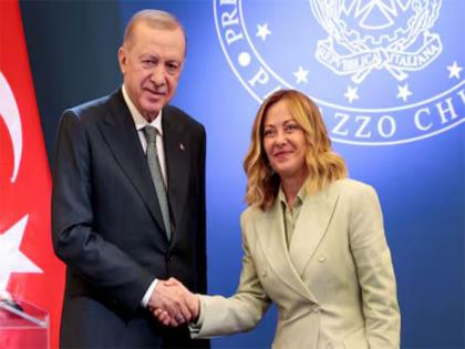 Turkish President wants Italian PM to stop smoking | Turkish President wants Italian PM to stop smoking Turkish President wants Italian PM to stop smoking | Turkish President wants Italian PM to stop smoking