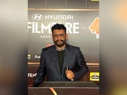 Industrialists, celebrities attend 70th Filmfare Awards 2025 in Ahmedabad | Industrialists, celebrities attend 70th Filmfare Awards 2025 in Ahmedabad Industrialists, celebrities attend 70th Filmfare Awards 2025 in Ahmedabad | Industrialists, celebrities attend 70th Filmfare Awards 2025 in Ahmedabad