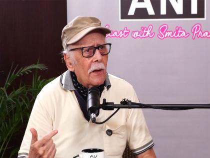 "He was like a spitfire": Parikshit Sahni recalls his experience of assisting Raj Kapoor in 'Mera Naam Joker' | "He was like a spitfire": Parikshit Sahni recalls his experience of assisting Raj Kapoor in 'Mera Naam Joker' "He was like a spitfire": Parikshit Sahni recalls his experience of assisting Raj Kapoor in 'Mera Naam Joker' | "He was like a spitfire": Parikshit Sahni recalls his experience of assisting Raj Kapoor in 'Mera Naam Joker'