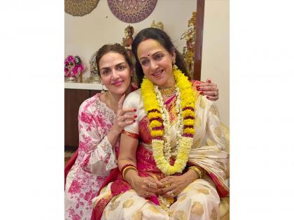 Esha Deol sends heartfelt birthday wishes to "Dream Girl of the nation" Hema Malini | Esha Deol sends heartfelt birthday wishes to "Dream Girl of the nation" Hema Malini Esha Deol sends heartfelt birthday wishes to "Dream Girl of the nation" Hema Malini | Esha Deol sends heartfelt birthday wishes to "Dream Girl of the nation" Hema Malini
