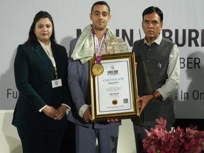 India's Mann Sharma makes history by creating new broad burpees marathon world record | India's Mann Sharma makes history by creating new broad burpees marathon world record India's Mann Sharma makes history by creating new broad burpees marathon world record | India's Mann Sharma makes history by creating new broad burpees marathon world record