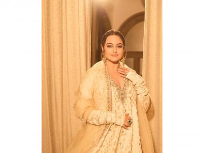 "World record holder for longest pregnancy in human history...": Sonakshi Sinha gives hilarious response to her pregnancy rumours | "World record holder for longest pregnancy in human history...": Sonakshi Sinha gives hilarious response to her pregnancy rumours
