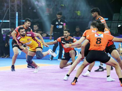 PKL: U Mumba clinch clinical 33-26 victory over Telugu Titans; confirm Dabang Delhi's top-two berth | PKL: U Mumba clinch clinical 33-26 victory over Telugu Titans; confirm Dabang Delhi's top-two berth PKL: U Mumba clinch clinical 33-26 victory over Telugu Titans; confirm Dabang Delhi's top-two berth | PKL: U Mumba clinch clinical 33-26 victory over Telugu Titans; confirm Dabang Delhi's top-two berth