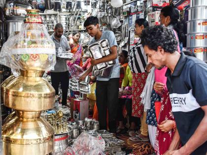 Trade on Dhanteras expected to cross Rs 1 lakh crore with massive buying: CAIT | Trade on Dhanteras expected to cross Rs 1 lakh crore with massive buying: CAIT Trade on Dhanteras expected to cross Rs 1 lakh crore with massive buying: CAIT | Trade on Dhanteras expected to cross Rs 1 lakh crore with massive buying: CAIT