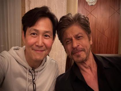 'Squid Game' star Lee Jung-jae, Shah Rukh Khan pose for rare selfie moment; actor says "honoured" | 'Squid Game' star Lee Jung-jae, Shah Rukh Khan pose for rare selfie moment; actor says "honoured" 'Squid Game' star Lee Jung-jae, Shah Rukh Khan pose for rare selfie moment; actor says "honoured" | 'Squid Game' star Lee Jung-jae, Shah Rukh Khan pose for rare selfie moment; actor says "honoured"