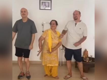 Anupam Kher enjoys adorable dance with mother Dulari, brother Raju, remembers his father's last words | Anupam Kher enjoys adorable dance with mother Dulari, brother Raju, remembers his father's last words Anupam Kher enjoys adorable dance with mother Dulari, brother Raju, remembers his father's last words | Anupam Kher enjoys adorable dance with mother Dulari, brother Raju, remembers his father's last words