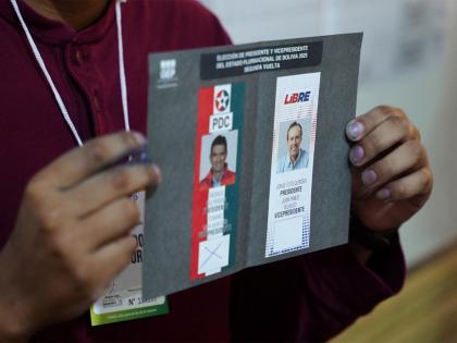 Polls open in Bolivia's presidential run-off as country faces deepening crisis | Polls open in Bolivia's presidential run-off as country faces deepening crisis Polls open in Bolivia's presidential run-off as country faces deepening crisis | Polls open in Bolivia's presidential run-off as country faces deepening crisis