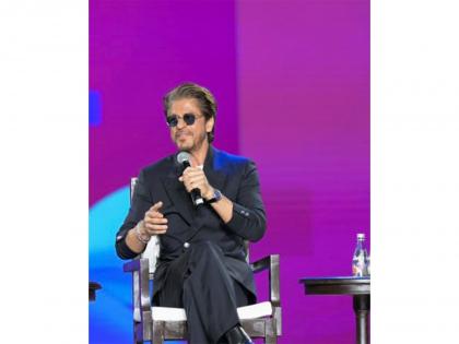 "Nobody could have foreseen...": SRK reflects on 30 years of 'Dilwale Dulhania Le Jayenge', says film left a "happy effect" | "Nobody could have foreseen...": SRK reflects on 30 years of 'Dilwale Dulhania Le Jayenge', says film left a "happy effect" "Nobody could have foreseen...": SRK reflects on 30 years of 'Dilwale Dulhania Le Jayenge', says film left a "happy effect" | "Nobody could have foreseen...": SRK reflects on 30 years of 'Dilwale Dulhania Le Jayenge', says film left a "happy effect"