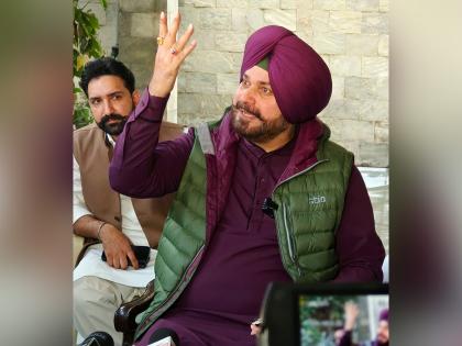 "Never said it, don't spread fake news": Navjot Singh Sidhu clarifies viral post | "Never said it, don't spread fake news": Navjot Singh Sidhu clarifies viral post
