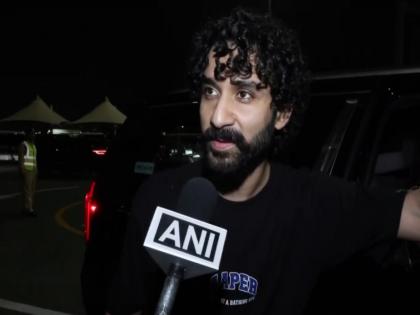 "Shah Rukh sir kissed me on my forehead and said 'kamaal kar diya': Raghav Juyal shares BTS moment from sets of 'King' | "Shah Rukh sir kissed me on my forehead and said 'kamaal kar diya': Raghav Juyal shares BTS moment from sets of 'King' "Shah Rukh sir kissed me on my forehead and said 'kamaal kar diya': Raghav Juyal shares BTS moment from sets of 'King' | "Shah Rukh sir kissed me on my forehead and said 'kamaal kar diya': Raghav Juyal shares BTS moment from sets of 'King'