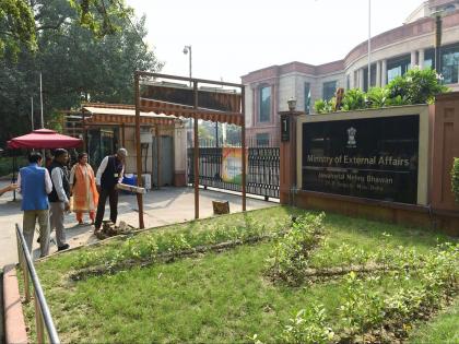 Secretary (East) reviews cleanliness drive at MEA headquarters under Swachhata Campaign 5.0 | Secretary (East) reviews cleanliness drive at MEA headquarters under Swachhata Campaign 5.0