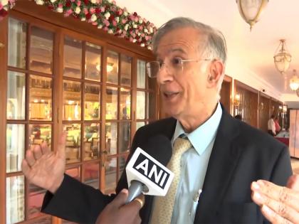 Niranjan Hiranandani lauds PM Modi's vision, leadership at launch of 'Modi's Mission' | Niranjan Hiranandani lauds PM Modi's vision, leadership at launch of 'Modi's Mission' Niranjan Hiranandani lauds PM Modi's vision, leadership at launch of 'Modi's Mission' | Niranjan Hiranandani lauds PM Modi's vision, leadership at launch of 'Modi's Mission'