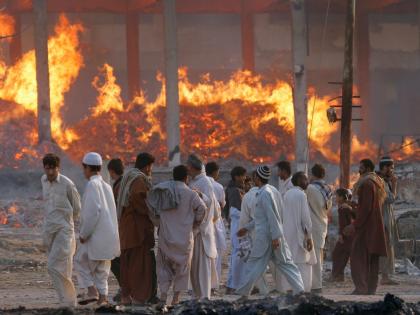 Pakistan: Over 40 shops destroyed in massive blaze at Abbottabad | Pakistan: Over 40 shops destroyed in massive blaze at Abbottabad Pakistan: Over 40 shops destroyed in massive blaze at Abbottabad | Pakistan: Over 40 shops destroyed in massive blaze at Abbottabad