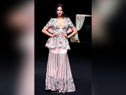 Sonal Chauhan boards 'Mirzapur: The Film' cast | Sonal Chauhan boards 'Mirzapur: The Film' cast Sonal Chauhan boards 'Mirzapur: The Film' cast | Sonal Chauhan boards 'Mirzapur: The Film' cast