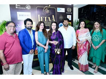 Padmini Kolhapure and Poonam Dhillon launched the Trophy of IFTAA Awards organized by Kushal Suresh Dhuri | Padmini Kolhapure and Poonam Dhillon launched the Trophy of IFTAA Awards organized by Kushal Suresh Dhuri Padmini Kolhapure and Poonam Dhillon launched the Trophy of IFTAA Awards organized by Kushal Suresh Dhuri | Padmini Kolhapure and Poonam Dhillon launched the Trophy of IFTAA Awards organized by Kushal Suresh Dhuri