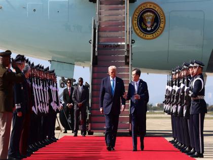 US President Donald Trump arrives in South Korea ahead of key high stakes meetings | US President Donald Trump arrives in South Korea ahead of key high stakes meetings US President Donald Trump arrives in South Korea ahead of key high stakes meetings | US President Donald Trump arrives in South Korea ahead of key high stakes meetings