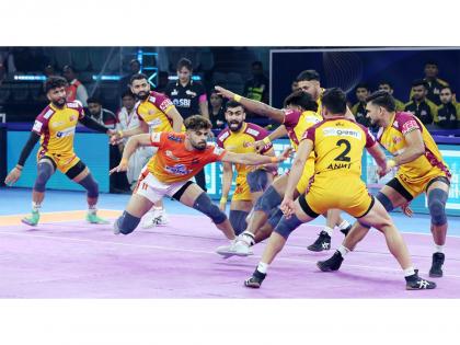 Puneri Paltan fight off resilient Telugu Titans, set up PKL 12's ultimate clash against Dabang Delhi | Puneri Paltan fight off resilient Telugu Titans, set up PKL 12's ultimate clash against Dabang Delhi Puneri Paltan fight off resilient Telugu Titans, set up PKL 12's ultimate clash against Dabang Delhi | Puneri Paltan fight off resilient Telugu Titans, set up PKL 12's ultimate clash against Dabang Delhi