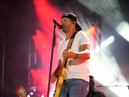 Luke Bryan addresses "misinformation" about sister Kelly's death nearly two decades later | Luke Bryan addresses "misinformation" about sister Kelly's death nearly two decades later