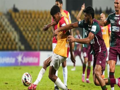 AIFF Super Cup: East Bengal FC hold Mohun Bagan Super Giant to a draw, advance to semi-finals on goal difference | AIFF Super Cup: East Bengal FC hold Mohun Bagan Super Giant to a draw, advance to semi-finals on goal difference AIFF Super Cup: East Bengal FC hold Mohun Bagan Super Giant to a draw, advance to semi-finals on goal difference | AIFF Super Cup: East Bengal FC hold Mohun Bagan Super Giant to a draw, advance to semi-finals on goal difference