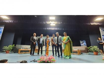 Redefining Work: The Human-AI Nexus at the HR Leadership Summit 2025 | Redefining Work: The Human-AI Nexus at the HR Leadership Summit 2025