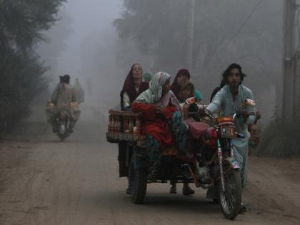 Pakistan faces imminent climate and economic breakdown as IFIs warn of alarming inaction | Pakistan faces imminent climate and economic breakdown as IFIs warn of alarming inaction Pakistan faces imminent climate and economic breakdown as IFIs warn of alarming inaction | Pakistan faces imminent climate and economic breakdown as IFIs warn of alarming inaction