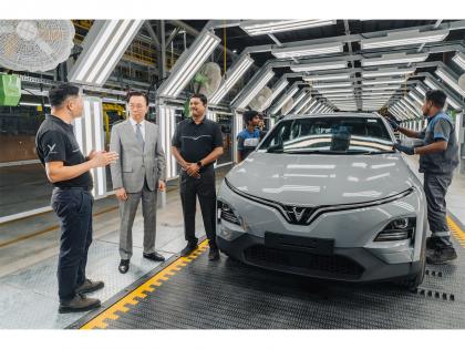 An Automaker, and a Conglomerate, Shaped by the Art of Paying Attention | An Automaker, and a Conglomerate, Shaped by the Art of Paying Attention An Automaker, and a Conglomerate, Shaped by the Art of Paying Attention | An Automaker, and a Conglomerate, Shaped by the Art of Paying Attention