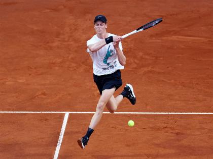Jannik Sinner kicks off ATP Finals with solid win over Felix Auger-Aliassime | Jannik Sinner kicks off ATP Finals with solid win over Felix Auger-Aliassime