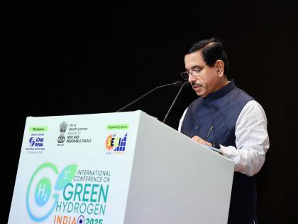 Pralhad Joshi announces Rs 100 crore 'call for proposals' for biomass-based hydrogen pilots | Pralhad Joshi announces Rs 100 crore 'call for proposals' for biomass-based hydrogen pilots