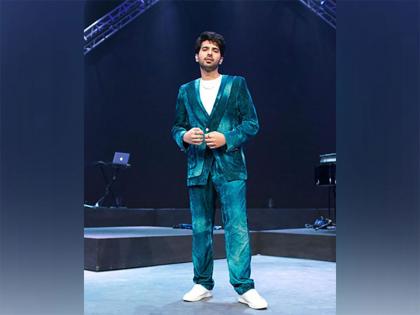 Singer Armaan Malik posptones his Delhi concert in wake of blast in national capital | Singer Armaan Malik posptones his Delhi concert in wake of blast in national capital