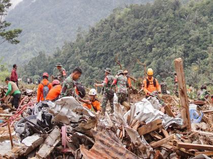 At least two killed, 21 missing after massive landslide in Indonesia | At least two killed, 21 missing after massive landslide in Indonesia