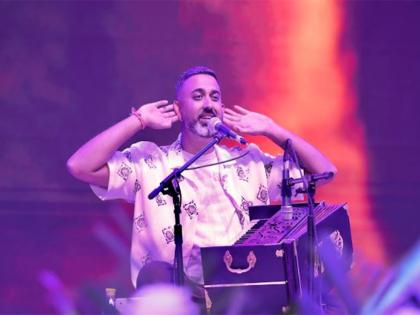 Global kirtan artist Radhika Das mesmerises Delhiites with devotional tracks about Lord Krishna, Rama | Global kirtan artist Radhika Das mesmerises Delhiites with devotional tracks about Lord Krishna, Rama Global kirtan artist Radhika Das mesmerises Delhiites with devotional tracks about Lord Krishna, Rama | Global kirtan artist Radhika Das mesmerises Delhiites with devotional tracks about Lord Krishna, Rama