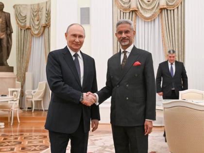 Jaishankar calls on President Putin; conveys greetings of PM Modi ahead of India-Russia Summit | Jaishankar calls on President Putin; conveys greetings of PM Modi ahead of India-Russia Summit