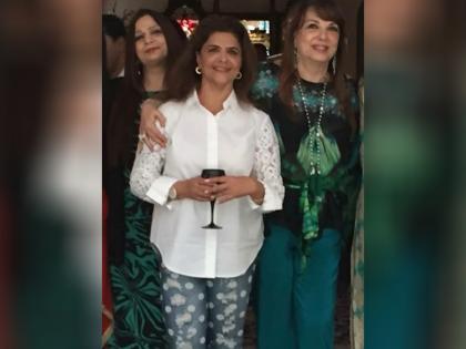 "Our children grew apart, we chose empathy": Hrithik Roshan's mom remembers late friend Zarine Khan | "Our children grew apart, we chose empathy": Hrithik Roshan's mom remembers late friend Zarine Khan "Our children grew apart, we chose empathy": Hrithik Roshan's mom remembers late friend Zarine Khan | "Our children grew apart, we chose empathy": Hrithik Roshan's mom remembers late friend Zarine Khan