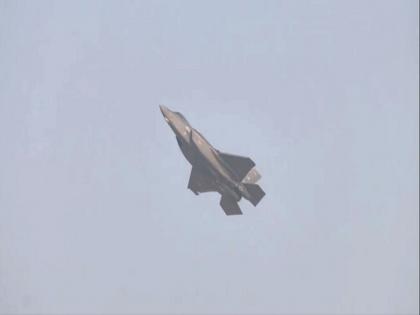 Pilot confirmed dead after IAF fighter jet Tejas crashes at Dubai Air Show | Pilot confirmed dead after IAF fighter jet Tejas crashes at Dubai Air Show Pilot confirmed dead after IAF fighter jet Tejas crashes at Dubai Air Show | Pilot confirmed dead after IAF fighter jet Tejas crashes at Dubai Air Show