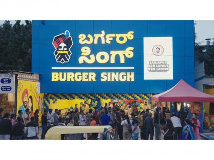 Burger Singh Sets a New QSR Record: 3300 Plus Free Meals Served in a Single Day as Bengaluru Turns Up in Massive Numbers | Burger Singh Sets a New QSR Record: 3300 Plus Free Meals Served in a Single Day as Bengaluru Turns Up in Massive Numbers