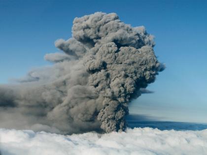 Ethiopia's Hayli Gubbi volcano erupts for first time after 10,000 years | Ethiopia's Hayli Gubbi volcano erupts for first time after 10,000 years Ethiopia's Hayli Gubbi volcano erupts for first time after 10,000 years | Ethiopia's Hayli Gubbi volcano erupts for first time after 10,000 years