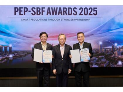 SGTraDex and IMDA Receive Pro-Enterprise Impact & Partnership Award for Interoperable Digital Documents Against Payment Trade Cooperation | SGTraDex and IMDA Receive Pro-Enterprise Impact & Partnership Award for Interoperable Digital Documents Against Payment Trade Cooperation