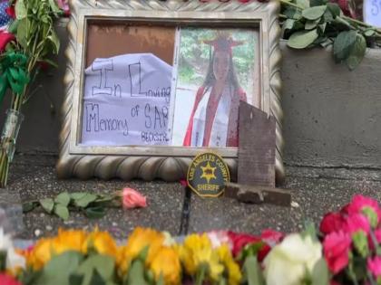 US: Locals pay respect at makeshift memorial for slain National Guard member in Washington | US: Locals pay respect at makeshift memorial for slain National Guard member in Washington