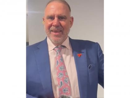 Matthew Hayden congratulates Joe Root after England's ace hits his first Test hundred in Australia | Matthew Hayden congratulates Joe Root after England's ace hits his first Test hundred in Australia