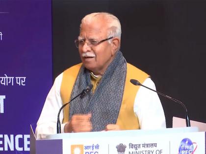 Power Minister urges DISCOMs to fast-track shift to smart, consumer-centric distribution systems | Power Minister urges DISCOMs to fast-track shift to smart, consumer-centric distribution systems Power Minister urges DISCOMs to fast-track shift to smart, consumer-centric distribution systems | Power Minister urges DISCOMs to fast-track shift to smart, consumer-centric distribution systems