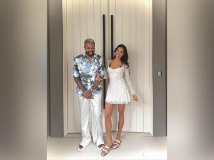 "Cheap sensationalism": Hardik Pandya calls out paparazzi for inappropriate photography of Mahieka Sharma | "Cheap sensationalism": Hardik Pandya calls out paparazzi for inappropriate photography of Mahieka Sharma "Cheap sensationalism": Hardik Pandya calls out paparazzi for inappropriate photography of Mahieka Sharma | "Cheap sensationalism": Hardik Pandya calls out paparazzi for inappropriate photography of Mahieka Sharma