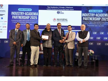 MAHE Honoured with Prestigious CII Industry-Academia Partnership Award | MAHE Honoured with Prestigious CII Industry-Academia Partnership Award