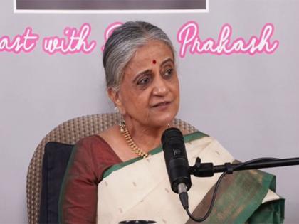 Film critic Bhawana Somaaya reflects on Bollywood's "personalised" era; Dharmendra-Hema Malini's private wedding, pregnancy | Film critic Bhawana Somaaya reflects on Bollywood's "personalised" era; Dharmendra-Hema Malini's private wedding, pregnancy Film critic Bhawana Somaaya reflects on Bollywood's "personalised" era; Dharmendra-Hema Malini's private wedding, pregnancy | Film critic Bhawana Somaaya reflects on Bollywood's "personalised" era; Dharmendra-Hema Malini's private wedding, pregnancy