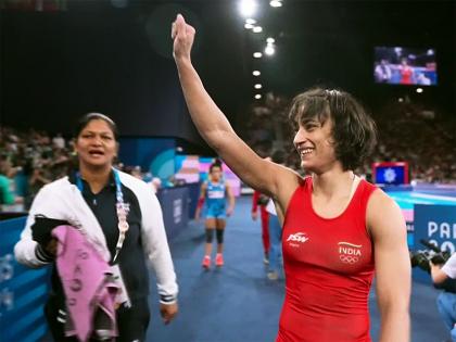"I still want to compete": Vinesh Phogat makes retirement U-turn, aims for 2028 LA Olympics | "I still want to compete": Vinesh Phogat makes retirement U-turn, aims for 2028 LA Olympics "I still want to compete": Vinesh Phogat makes retirement U-turn, aims for 2028 LA Olympics | "I still want to compete": Vinesh Phogat makes retirement U-turn, aims for 2028 LA Olympics