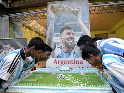 "Messi is like God to us": Fans excited ahead of football legend's arrival in Kolkata | "Messi is like God to us": Fans excited ahead of football legend's arrival in Kolkata
